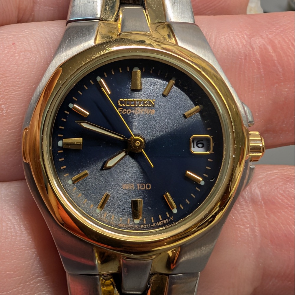 Citizen Eco-Drive E011-K15711 Women's Two-Tone Blue Dial Watch New Capacitor - Picture 9 of 12